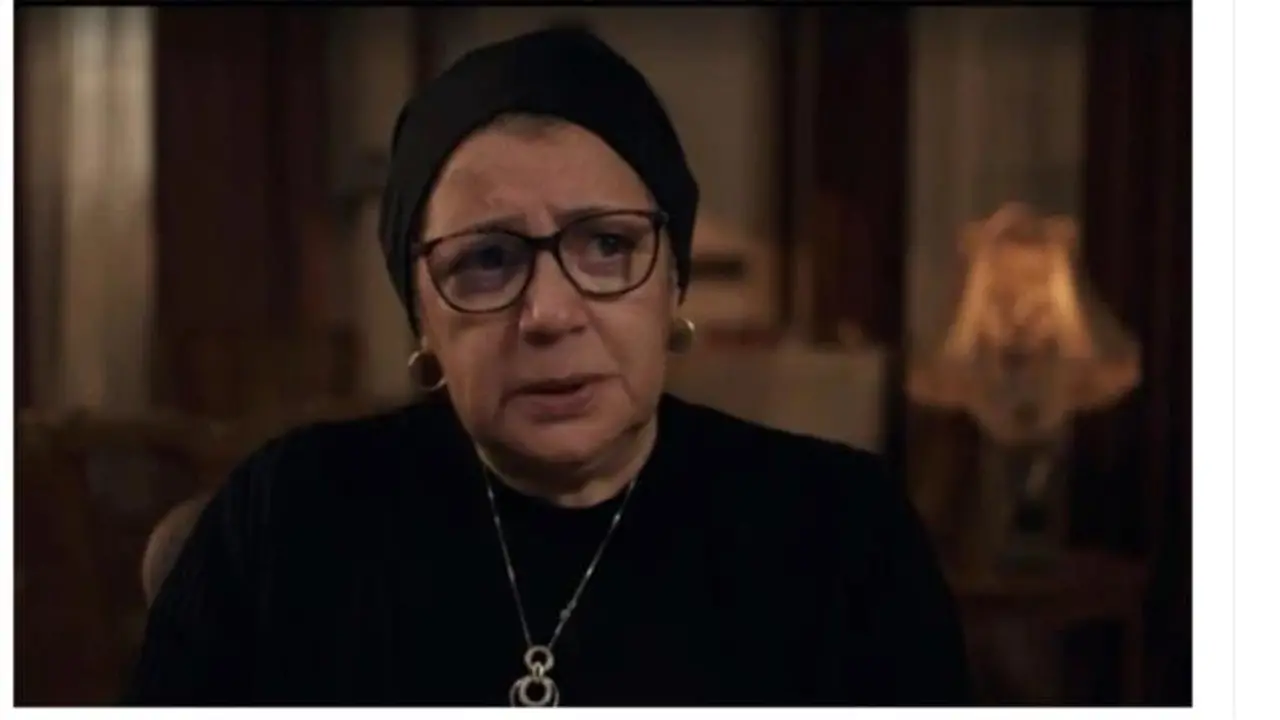 بدر أباظة يهدد بتدمير سمعة فتاة المنصورية في الحلقة 4 من فرصة أخيرة